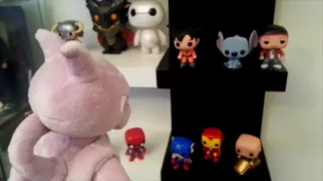 Funko Pop Deathwing view in Point Culture : theories of fan film (part 2) (Linksthesun)