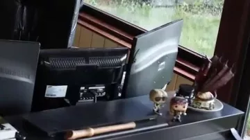 Funko Pop Axl Rose visto en Los Vengadores de la Sala de Estar! (Linksthesun)