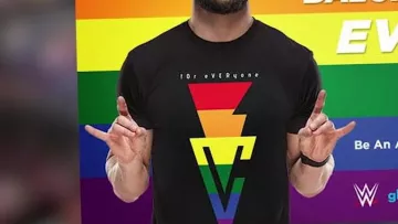 wwe t shirt balor club vu dans 20 bonnes raisons d'aimer le catch de Linksthesun