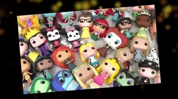 Funko Pop Minnie Mouse vista en Statch #01: ¡Las 10 mejores superestrellas de la WWE de mayo de 2018! (Linksthesun)