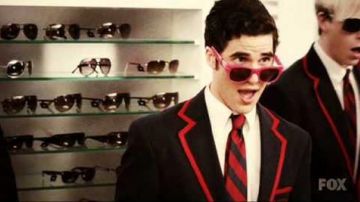 Las gafas de sol rosas de Blaine Anderson (Darren Criss) en Glee S02E12