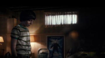 L'affiche du film The Thing dans Stranger Things