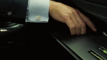 Cufflinks model "Montenegro" seen on James Bond in Casino Royale