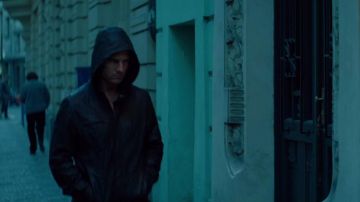 The black jacket of Ethan Hunt (Tom Cruise) in Mission : Impossible - Protocol Ghost