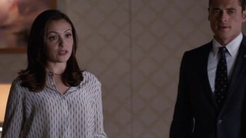 The blouse, The kooples of Emily Rhodes (Italia Ricci) in Designated Survivor