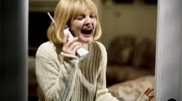 The sweater worn by Casey Becker (Drew Barrymore) in Scream