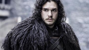 The skin of a beast of Jon Snow (Kit Harington) in Game of Thrones