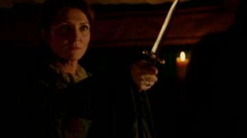 The knife of Catelyn Stark (Michelle Fairley) in 'Game of Thrones'