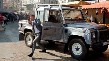 The Land Rover Defender driven by Eve Moneypenny (Naomie Harris) in Skyfall
