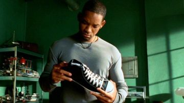Los zapatos Converse de Del Spooner (Will Smith) en Yo, Robot