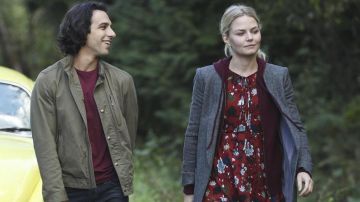 La robe A.L.C. de Emma Swan (Jennifer Morrison) dans Once Upon A Time