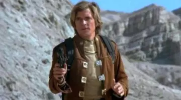 La chaqueta marrón del teniente Starbuck (Dirk Benedict) en Battlestar Galactica