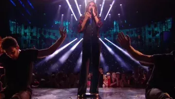 Pantalones anchos negros de Zazie en La chanson de l'année 2018 en TF1