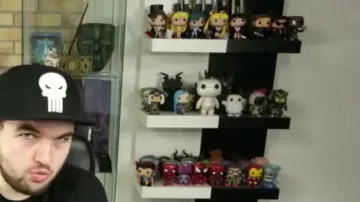 Funko Pop Sailor Venus view in I - BigFlo & Oli (critical) (Linksthesun)