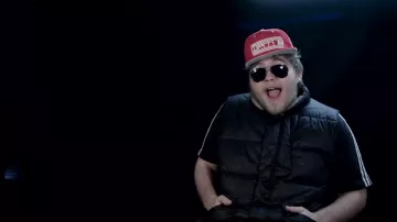 Chaqueta negra sin mangas