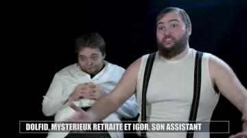 Les bretelles rayées dans la vidéo YouTube Interview des personnages - Noël de Linksthesun