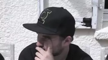 Cap, Green Lantern black view in Is that you love me - Maître Gims (critique) REUPLOAD (Linksthesun)