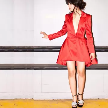 Les plates-formes Sophia Webster de Camila Cabello sur son compte Instagram