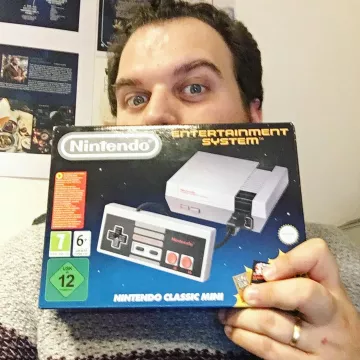 The Nintendo Ness classic Mini Gastronogeek (Thibaud Villanova) on Instagram