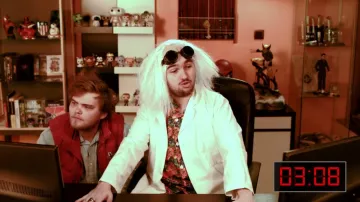 Chaqueta roja sin mangas de hombre vista en The New Adventures of Aladdin - 50/50 (reseña) (Linksthesun)