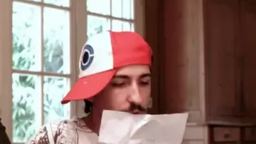 Cap Pokemon White O Blue view in The New Adventures of Aladdin - 50/50 (critical) (Linksthesun)