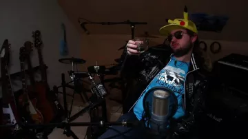 Ukelele azul visto en Jul - Wesh then (reseña) (Linksthesun)