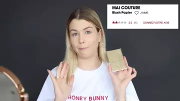 Le Blush papier Mai Couture de Enjoy Phoenix testé dans sa vidéo "Je teste les pires produits Séphora"