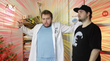 Camiseta E.T. vs Godzilla vista en The Green Line - 50/50 (reseña) (Linksthesun)