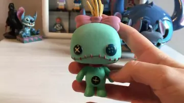 La figurine funko pop de Scrump dans la vidéo youtube Ma Collection De Figurine FunkoPop Disney de La Caprichieuse