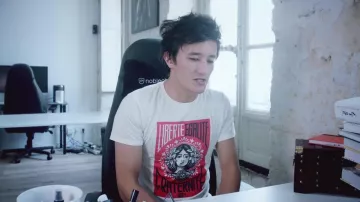 The seat of Gamer preview in the video AGE ADULT Jigme