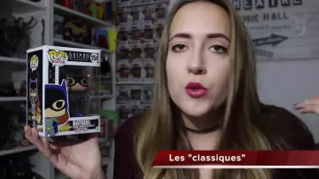La figurine funko pop de Batgirl dans la vidéo youtube Commencer sa collection de Funko Pop! de Fancy Fanny