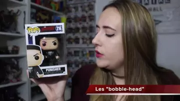 La figurine funko pop punisher dans la vidéo youtube Commencer sa collection de Funko Pop! de Fancy Fanny