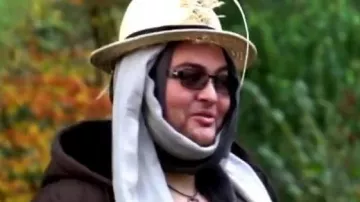 Sombrero de paja visto en Magic in the Air - Magic System (revisión) (Linksthesun)