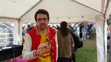 Camiseta alpha man usada por el JDG en el video de Linksthesun Vlog - LinksTheSun en Geek Faëries 2017