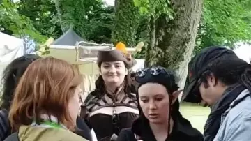 Cosplay: Pirate Hat in the video Linksthesun Vlog - LinksTheSun to Geek Faëries 2017