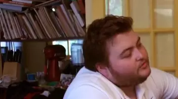 Robot kitchen in the video of Linksthesun - Last danse - Indila (critique) [Réupload for mobile platform]