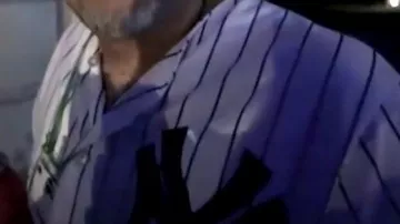 Camiseta de NY vista en Vlog - LinksTheSun en The Geek Faëries 2018 de Linksthesun