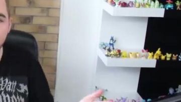 Figura de Lucario vista en Madame Pavoshko - Black M (revisión) (versión de respeto) (Linksthesun)