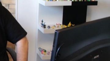 Figura de Pichu vista en Last Dance - Indila (crítica) (Linksthesun)