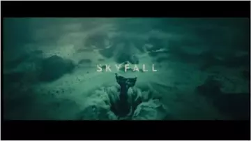 DVD Skyfall saw in Point Culture : The theories of a fan in a movie (2nd part) of Linksthesun