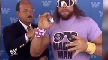 Camiseta de Macho Man vista en 20 buenas razones para amar la lucha libre (Linksthesun)