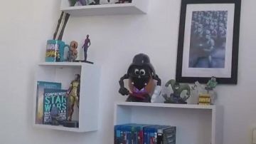 The mug blue Marvel Comics in the YouTube video My REACTION to the TRAILER END of DEADPOOL 2 ! chain of Geek