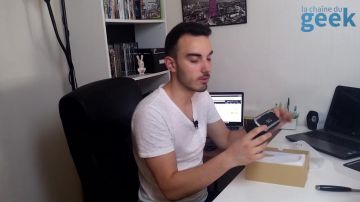 The Bluetooth Speaker seen in the video Chain of the Geek "Pregnant nomadic to 30 euros"