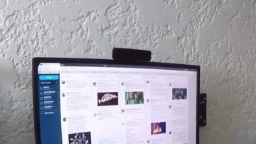 The Logitech Webcam C925e PRO Matteo in the YouTube video showcasing my SETUP of OFFICE ! chain of Geek