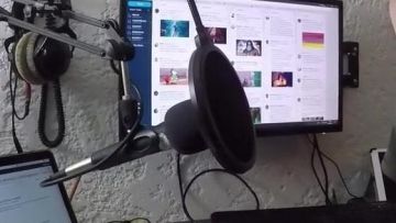 The filter anti-pop of Matteo in the YouTube video showcasing my SETUP of OFFICE ! chain of Geek