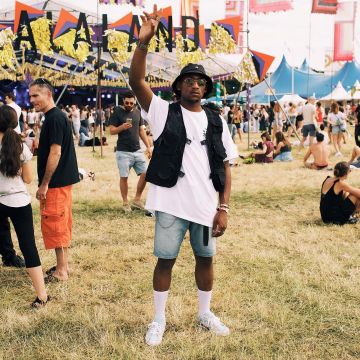 La paire de Converse One Star Ox Tyler The Creator Golf Le Fleur Pink Blue de Gaeloupas sur Instagram