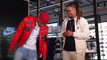 Le Bomber Crew rouge de Kader Diaby 4real dans la vidéo youtube "Bail 2 Sneakers"