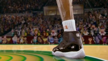 Shoes Nike Air Jordan 11 Retro "space Jam 2016 Release" of Michael Jordan in Space Jam