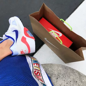 Sneakers Nike Air Max 180 Ultramarine Sean Wotherspoon on Instagram