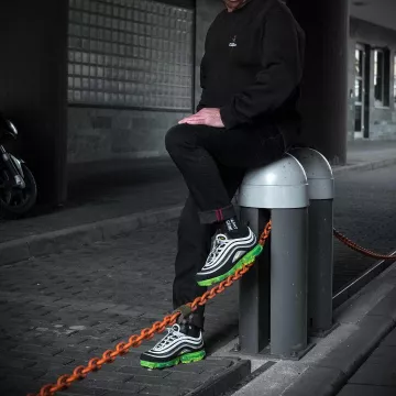 nike vapormax 97 neon